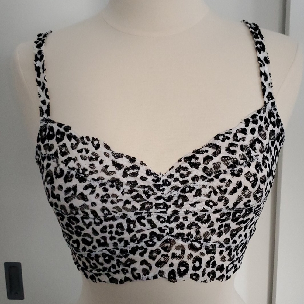 NWOT - Victoria's Secret PINK Bralette